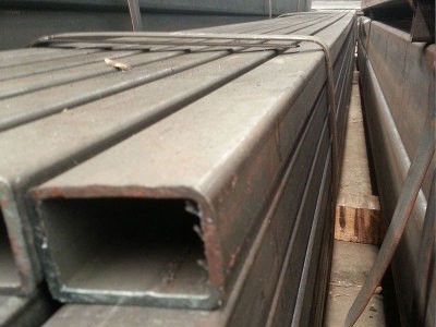 供应材质Q345C方管60*90*6 60*120*5规格齐全 价格优惠