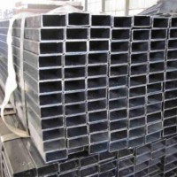 供应大口径薄壁矩方管 热镀锌方管 冷弯空心型钢梁地桩 量大从优