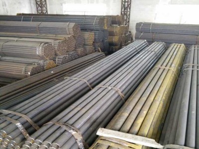 专业生产碳钢焊管 1.5寸钢管 脚手架钢管 黑铁管 焊管q235b 管40