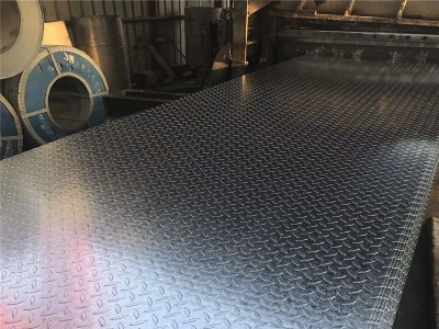 201 304不锈钢花纹板 多种规格厚度 剪切分条加工 防滑踏步