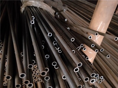 厂家供应 16m无缝钢管 小口径厚壁无缝管 426*12无缝管