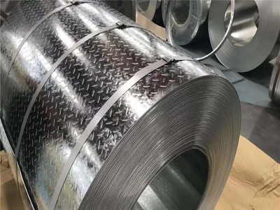 热轧镀锌花纹板 楼梯防滑花纹钢板 3.0*1250镀锌花纹板