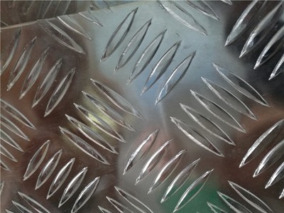 1系五条筋花纹板的用途