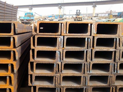 厂家直销大量现货国标槽钢轻型槽钢各种规格定制批发欢迎来电洽谈