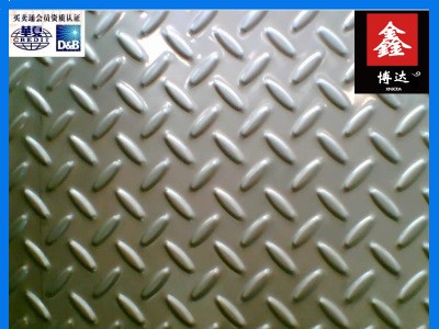 304/201不锈钢防滑板 花纹防滑板不锈钢电梯防滑板楼梯防滑板定制