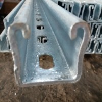 天津厂家生产地面 兆瓦分布式太阳能光伏发电热浸锌丁字斜撑抱箍