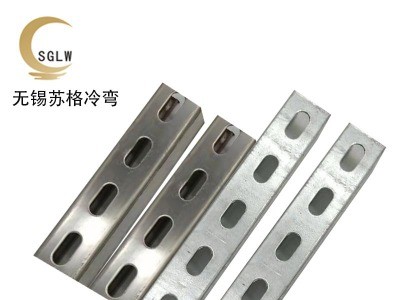 专业生产优质镀锌c冷弯型钢碳钢不锈钢预埋件刚性直线轨道出货快