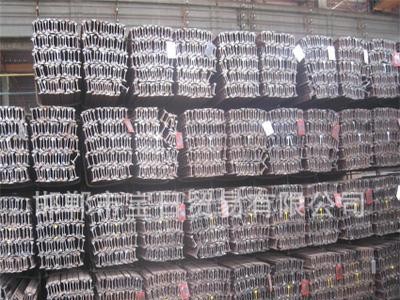 供应优质8kg轻轨 材质Q235 价格实惠 质量保证