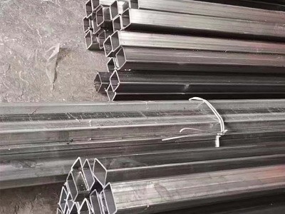 不锈钢方管304不锈钢方钢 不锈钢方通 304不锈钢矩形管 厂家直销