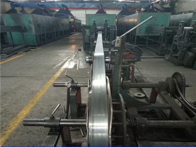 现货供应优质CK75SK4T10A45Mn冷轧热轧带钢钢光亮卷尺料机械制造