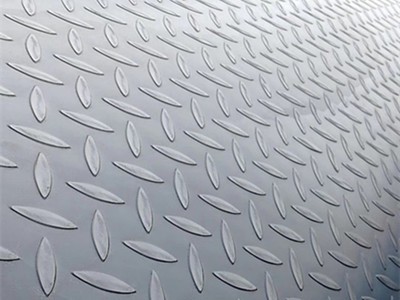 8mm花纹钢板7.75毫米花纹板铺地面防滑用花纹板hq235b花纹板