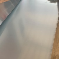 厂家现货直供 无花镀锌 环保无油平板0.8*1220*2440 多种规格定制