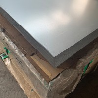 现货直供 无花镀锌环保无油平板 1.5×1220×2440 定分条各种长度