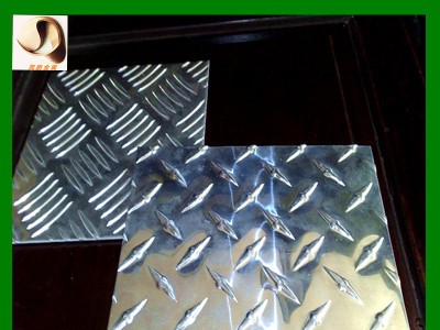 铝合金花纹板 1-10mm花纹铝板 3003 5052镜面指针铝合金花纹板
