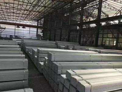 厂家直销国标角钢冲孔角铁不等边角钢镀锌角钢加工定制可配送到厂