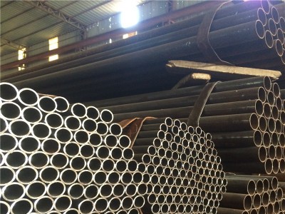 厂家直销焊管脚手架管4分-8寸热镀锌钢管15-200直缝高频铁管