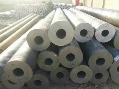 公司销售各大钢厂无缝钢管成都--天钢--包钢--鞍钢--河南规格齐全