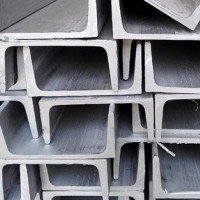 出售各种规格优质槽钢Q235B Q355B