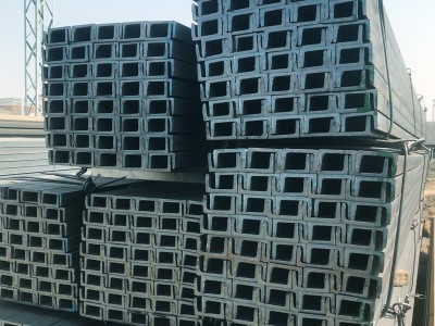 批发各种型号槽钢，镀锌槽钢，国标槽钢