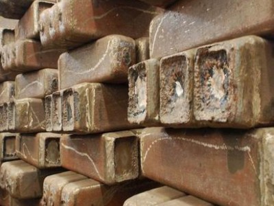 供应华新丽华304钢锭