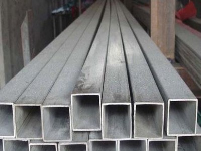 q235b无缝方矩管厂、赢鑫方管在线咨询)