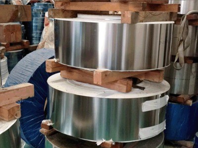 厂家直销不锈钢201硬弹簧片圆边不锈钢带 镜面砂光批发