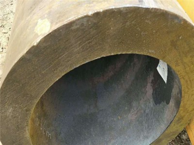 42CrMo厚壁钢管 42CrMo厚壁无缝管 山东无缝管厂家 127*32无缝管