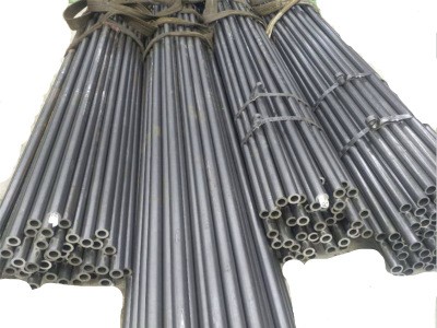 宝钢正品 高温锅炉管 12cr1movg高压锅炉管28*4高压锅炉管