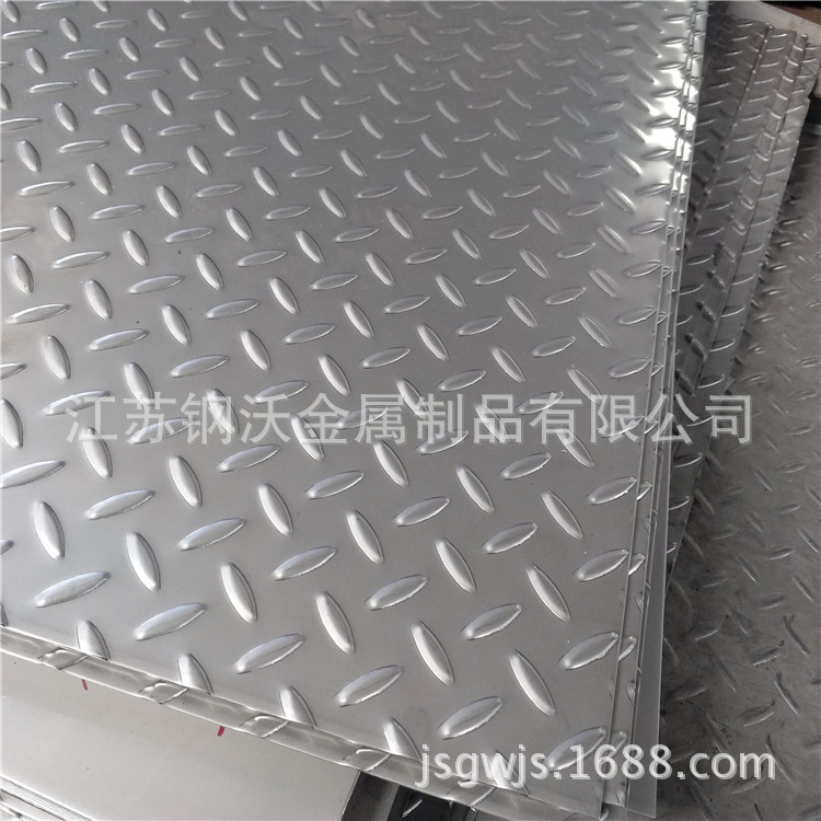 304不锈钢花纹板