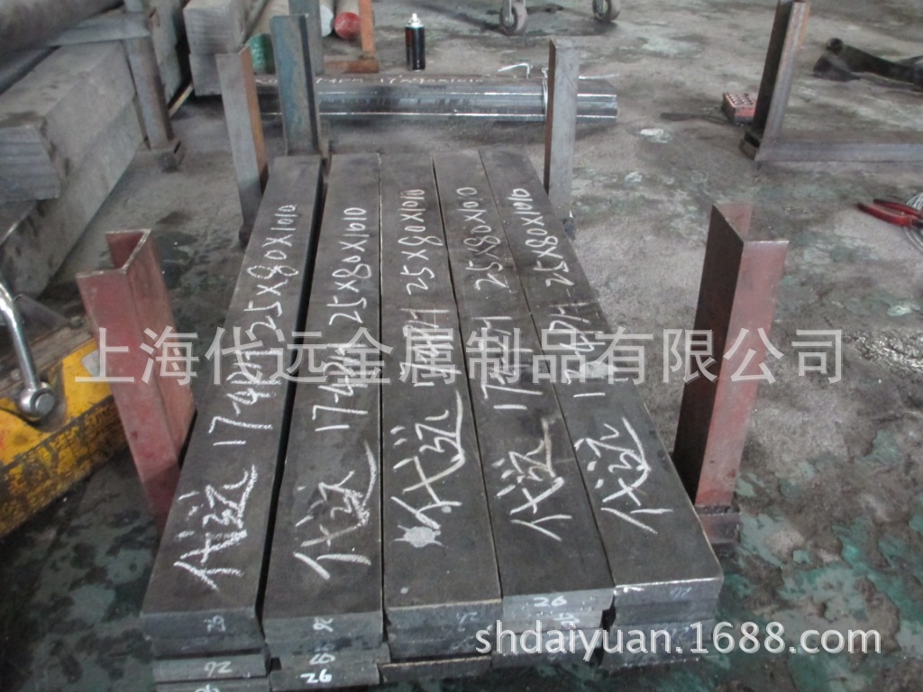 630-25X80<em></em>x1010