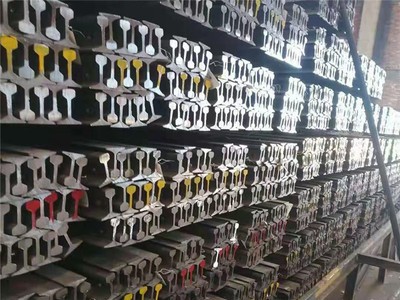 批发零售钢轨 钢厂直发 道轨 轻重轨 起重机轨 切割打孔 质优价廉