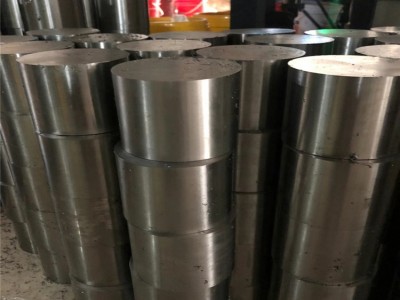 精密切割SUS304F超大直径黑皮不锈钢棒料锯床圆片打孔CNC易车圆饼