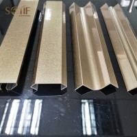 天花吊顶的不锈钢L型条直角压边条幕墙瓷砖收边条黑钛金装U型条