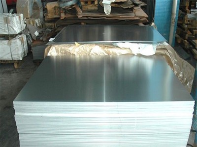 可加工304镜面覆膜不锈钢板一张也可加工