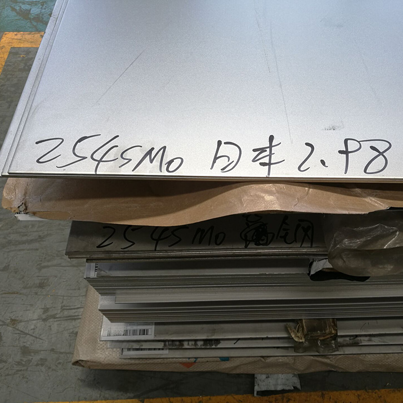 11332467558_773802322