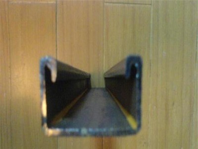 厂家 定做热镀锌C型钢 c型轨道 冷弯打孔喷漆C型钢 /光伏支架