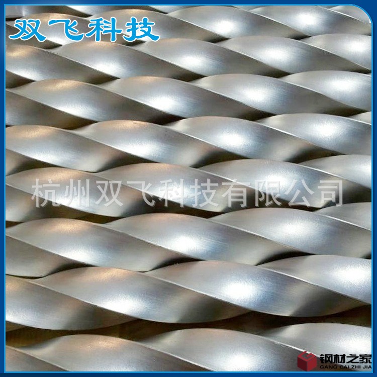 2_5c7591c4f5cc853645075261c928