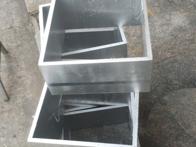 铝方管6061铝合金方管厚壁管250*250*12/200*200*20mm铝型材