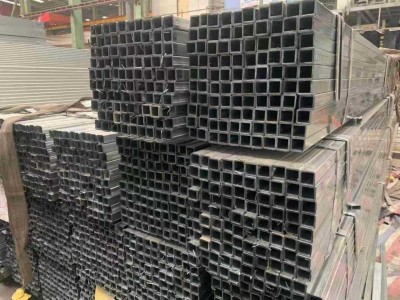 20*40方管铁方通镀锌方管 江门Q195方管热镀锌方钢管家具管批发