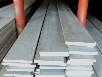 无锡Q235B镀锌扁钢 热镀锌扁铁条避雷接地热浸锌实心Q345扁钢方钢