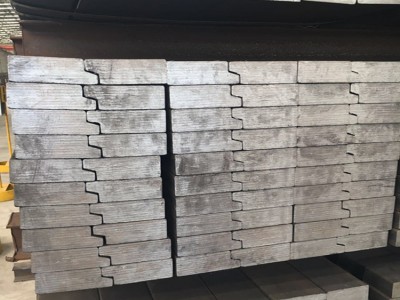 现货供应规格50*90叉车横梁，叉车专用横梁，可切割