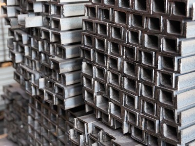 镀锌槽钢Q235工业热轧建筑结构镀锌槽钢阁楼幕墙支架结构厂家直供