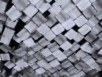 厂家批发40Cr圆棒40cr精密钢管材40Cr钢板1215易车铁方棒1144圆棒